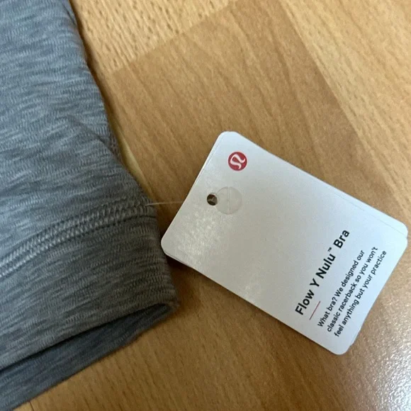 New Lululemon Flow Y Bra - Picture 2 of 7